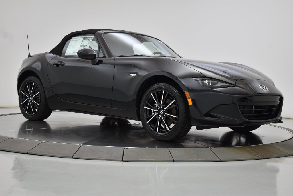 New 2026 MAZDA MX-5 Miata Grand Touring w/ Weather Package RWD image 11