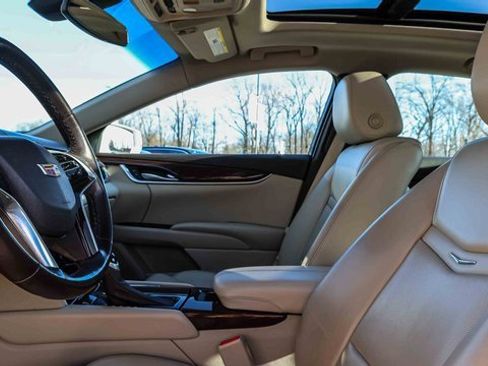 Used 2017 Cadillac XTS Luxury image 9