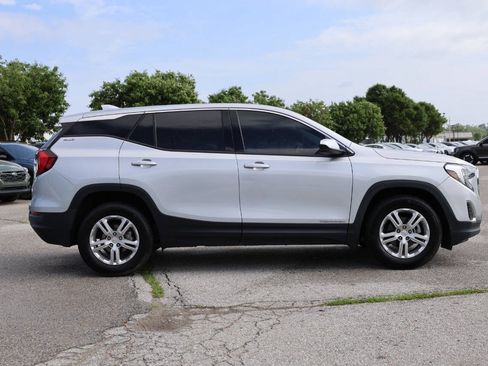 Used 2019 GMC Terrain SLE FWD image 7