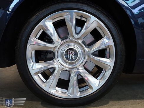 Used 2019 Rolls-Royce Wraith Coupe image 41