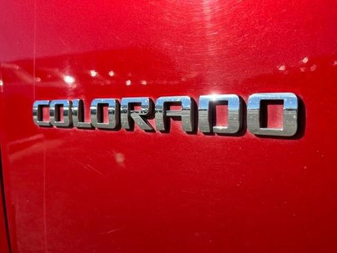 Used 2015 Chevrolet Colorado Z71 image 19