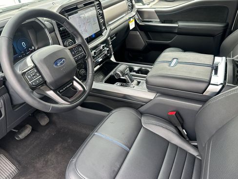 New 2025 Ford F150 Platinum image 9