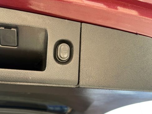 Used 2019 Chevrolet Tahoe Premier w/ Premier Plus Edition image 30