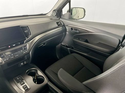 Used 2021 Honda Passport Sport image 23