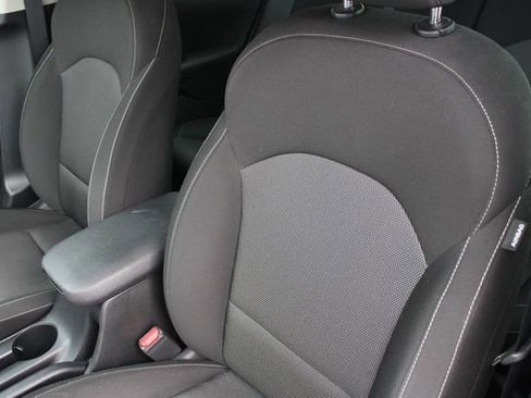 Used 2023 Kia Forte LXS w/ LXS Technology Package FWD image 4