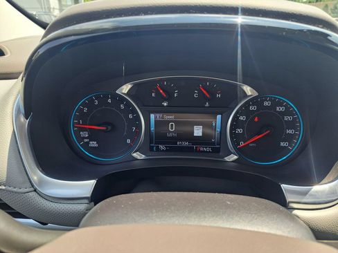 Used 2019 Chevrolet Traverse Premier w/ Driver Confidence II Package FWD image 14