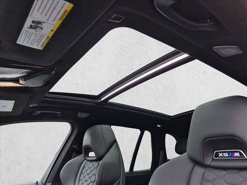 Used 2023 BMW X5 M w/ Competition Package AWD/4WD image 16
