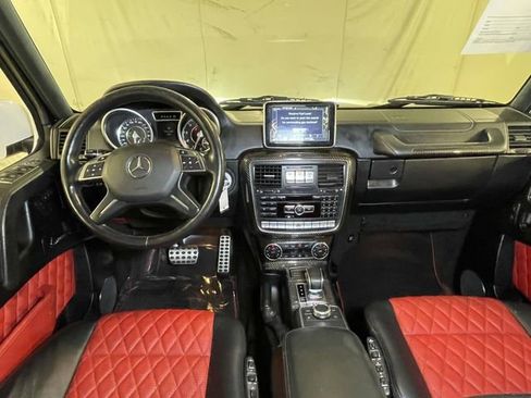 Used 2015 Mercedes-Benz G 63 AMG 4MATIC image 25