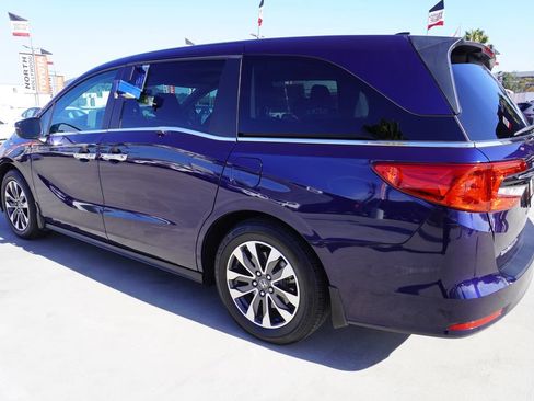 Used 2023 Honda Odyssey EX-L image 5