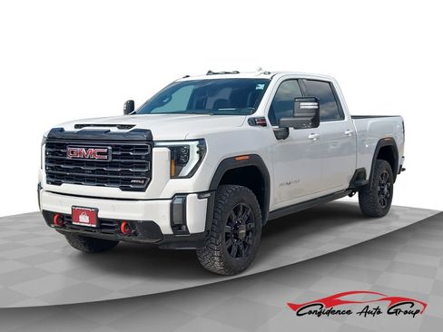 Used 2024 GMC Sierra 2500 AT4 w/ AT4 Premium Plus Package AWD/4WD image 1