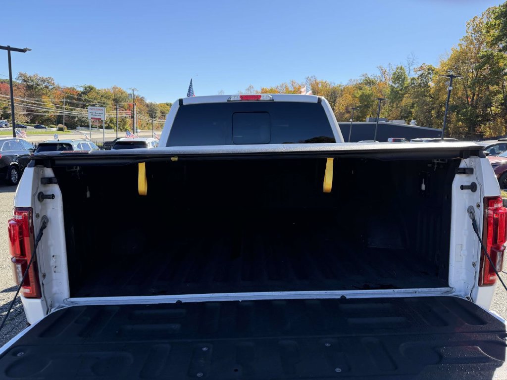 Used 2015 Ford F150 King Ranch w/ Equipment Group 601A Luxury AWD/4WD image 10