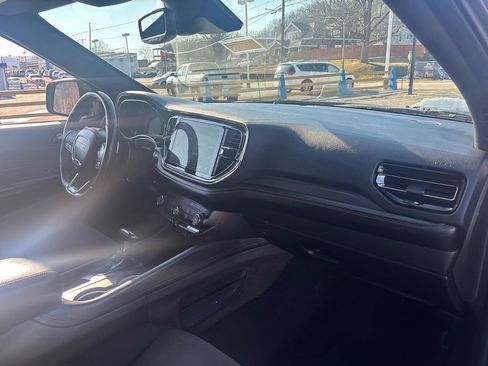 Used 2023 Dodge Durango GT image 34