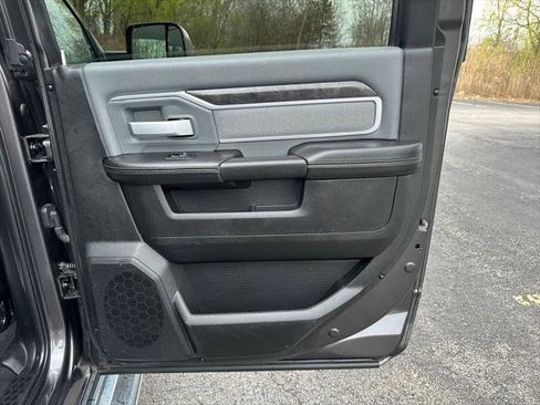 Certified 2021 RAM 2500 Big Horn AWD/4WD image 25