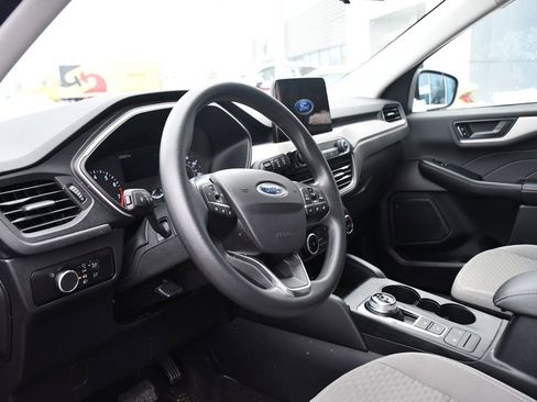 Used 2022 Ford Escape SE image 11