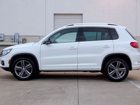 Used 2017 Volkswagen Tiguan Sport image 14