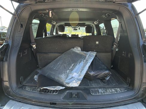Used 2024 INFINITI QX80 Sensory AWD/4WD image 13