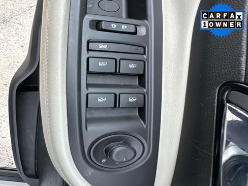 Used 2019 Buick Encore Essence w/ Safety Package II FWD image 20