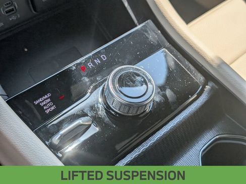 Certified 2025 Jeep Grand Cherokee L Limited w/ Luxury Tech Group II AWD/4WD image 24