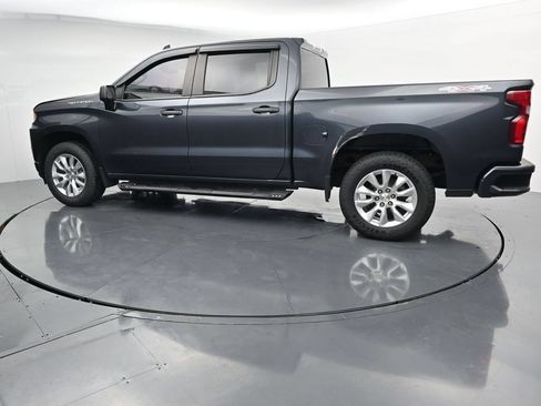 Used 2021 Chevrolet Silverado 1500 Custom AWD/4WD image 5