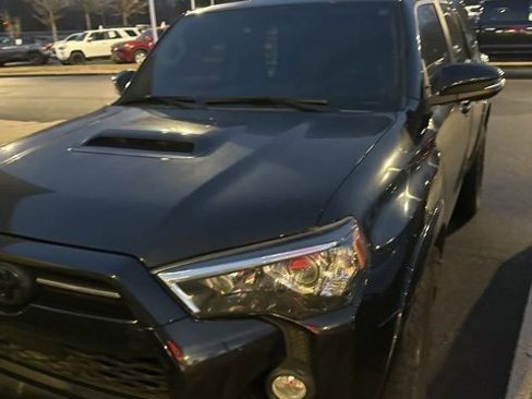 Used 2020 Toyota 4Runner Venture image 1