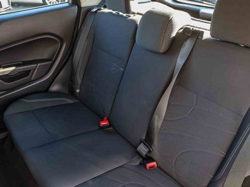 Used 2016 Ford Fiesta SE image 20