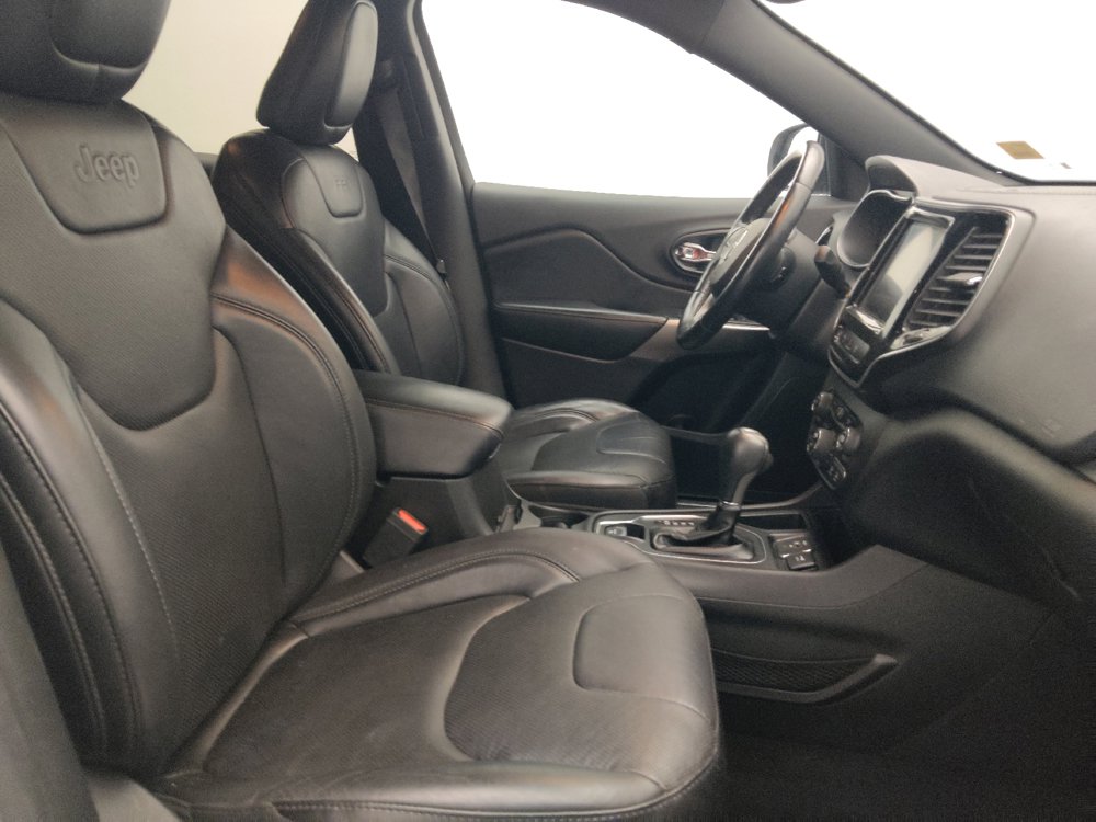 Used 2019 Jeep Cherokee High Altitude FWD image 21