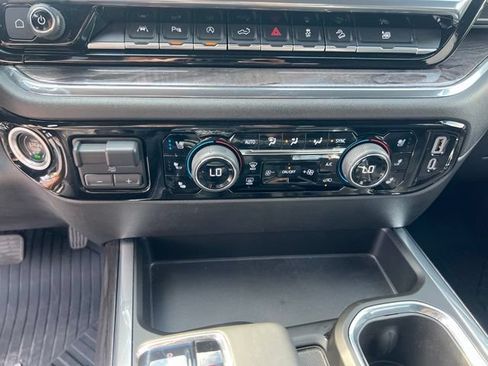 Certified 2023 Chevrolet Silverado 1500 LTZ AWD/4WD image 25