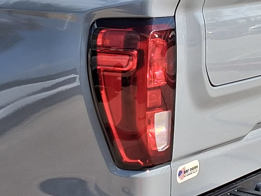 Used 2024 GMC Sierra 1500 Elevation RWD image 9