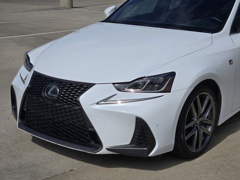 Used 2020 Lexus IS 350 F Sport w/ F Sport Package AWD/4WD image 12