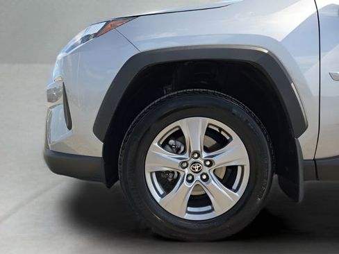 Used 2025 Toyota RAV4 XLE w/ Convenience Package image 14