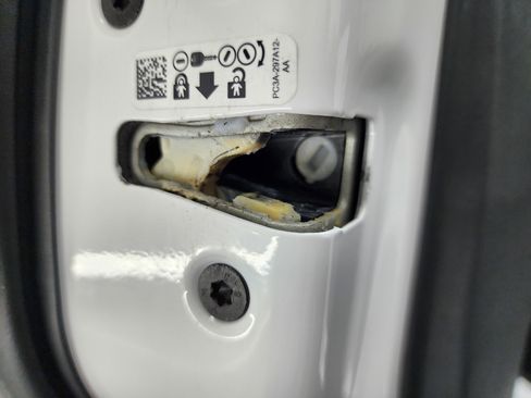 Used 2023 Ford Bronco Badlands w/ Sasquatch Package image 38