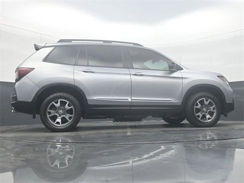 Certified 2023 Honda Passport TrailSport image 33
