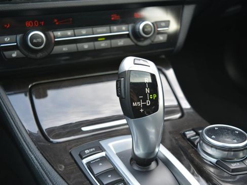 Used 2014 BMW 528i Sedan RWD image 24