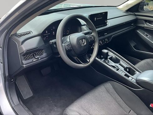 Used 2024 Honda Accord EX image 18