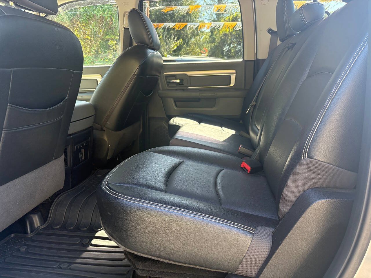 Used 2015 RAM 1500 Big Horn AWD/4WD image 9