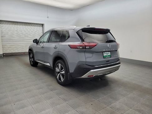 Used 2021 Nissan Rogue Platinum image 5