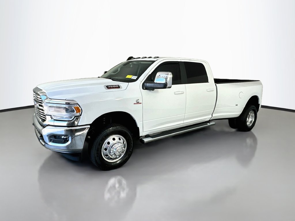 Used 2023 RAM 3500 Laramie AWD/4WD image 3