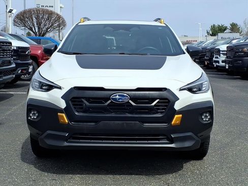 Used 2024 Subaru Crosstrek 2.5i Wilderness AWD/4WD image 2