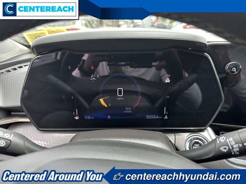 Used 2024 Chevrolet Trax ACTIV w/ Driver Confidence Package FWD image 24