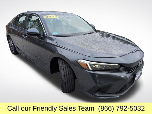 Used 2023 Honda Civic EX image 9