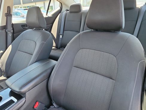 Used 2023 Nissan Altima 2.5 SV FWD image 21