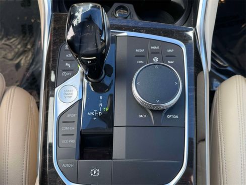 Used 2019 BMW 330i xDrive Sedan w/ Premium Package image 24