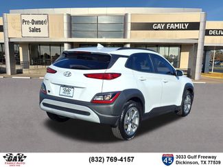 Used 2022 Hyundai Kona SEL w/ Convenience Package FWD video 2