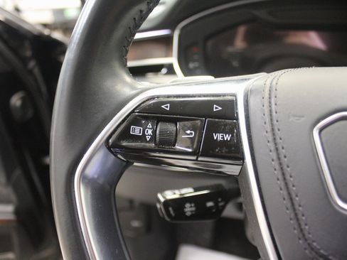 Used 2019 Audi A8 L 3.0T w/ Luxury Package image 16
