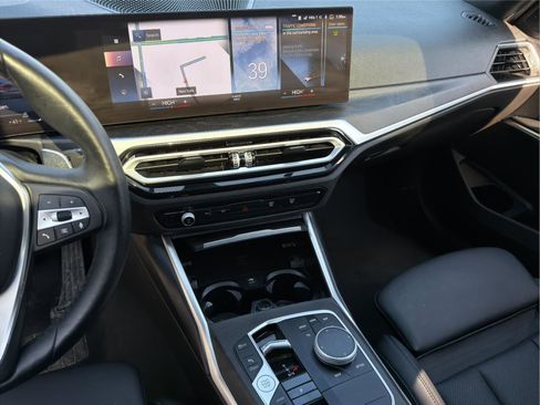 Used 2024 BMW 330i xDrive Sedan w/ Convenience Package image 11