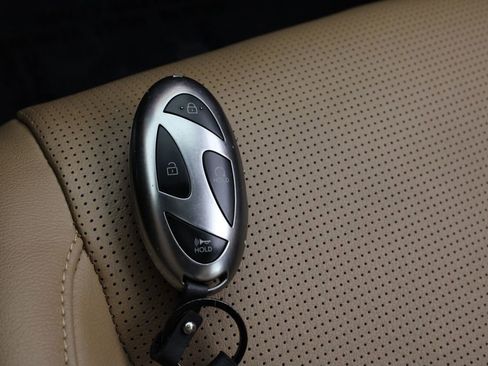 Used 2024 Hyundai Santa Fe Limited FWD image 33