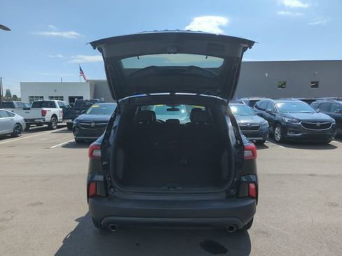 Certified 2025 Ford Escape ST-Line AWD/4WD image 18