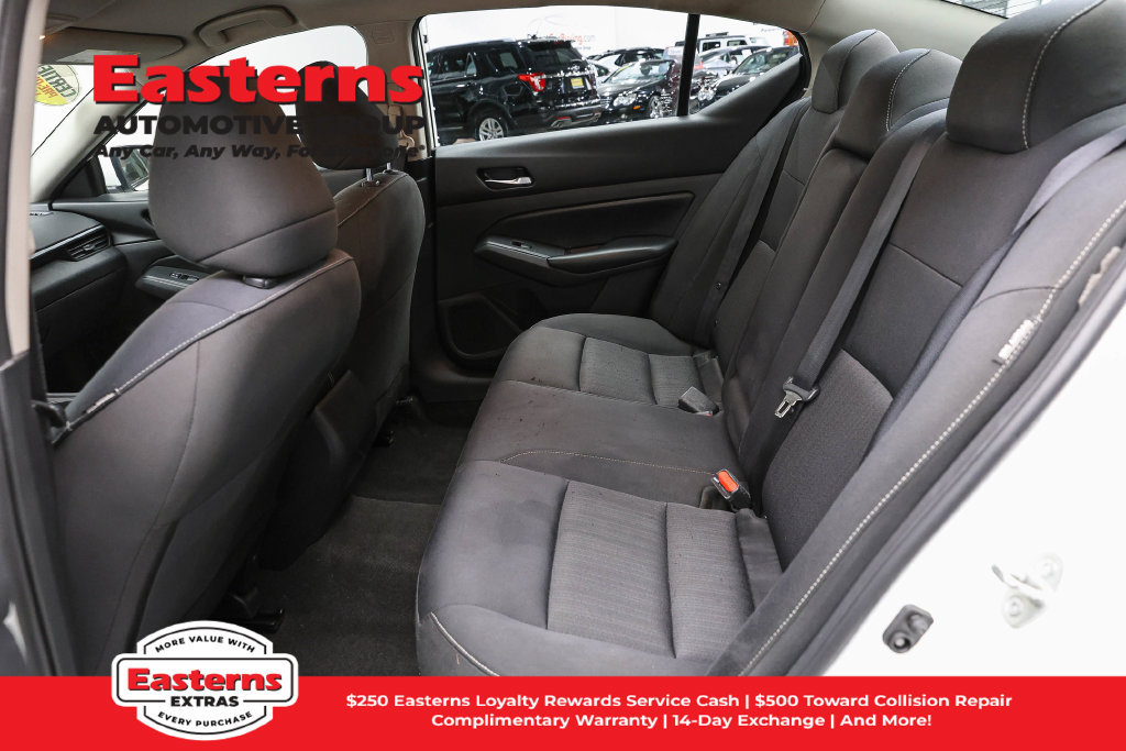 Used 2022 Nissan Altima 2.5 S FWD image 21