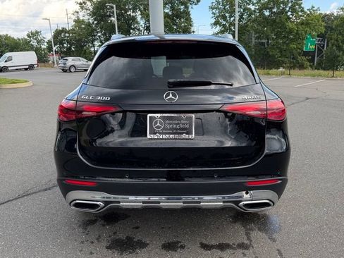 Used 2023 Mercedes-Benz GLC 300 4MATIC image 6