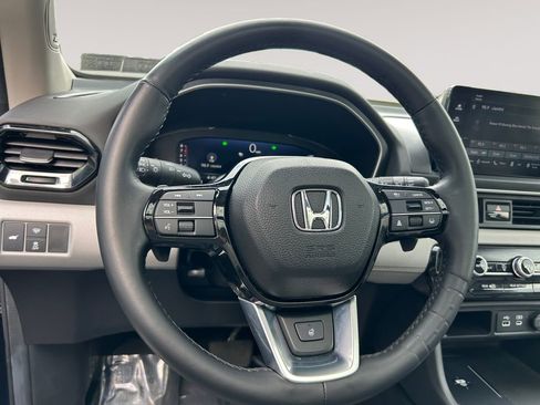 Certified 2024 Honda Pilot Elite image 12